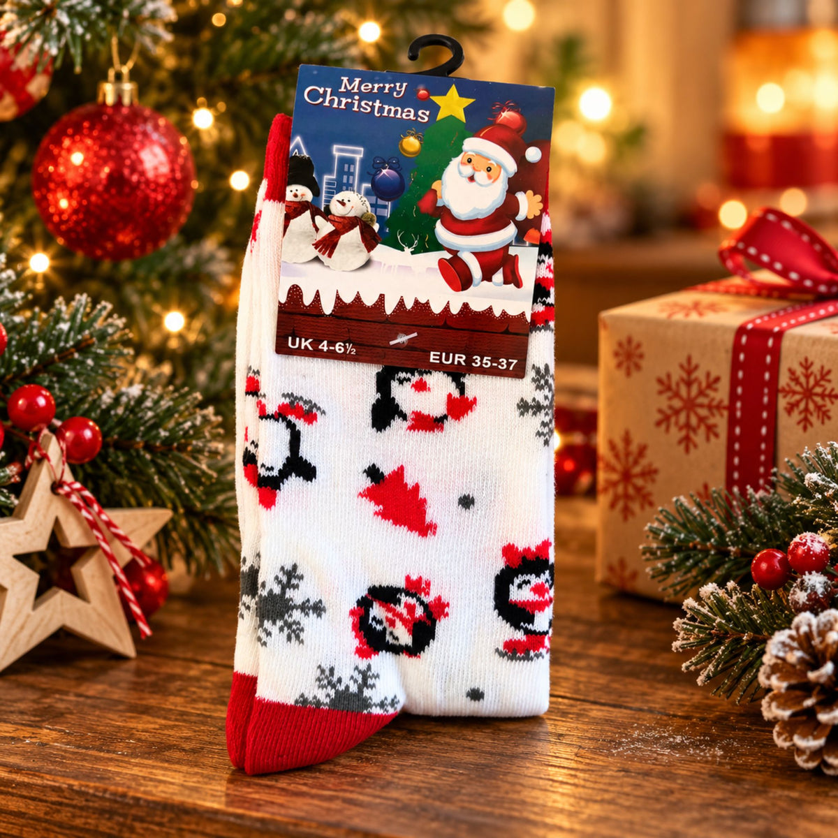Christmas Novelty Socks – Festive Penguin Design – UK 4–6.5 - WahooGifts
