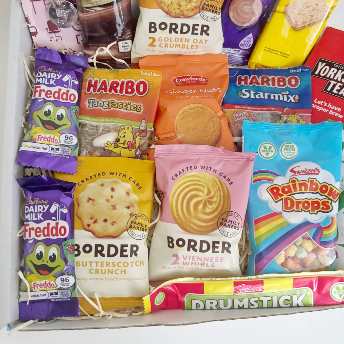 Christmas Treat Boxes – Chocolate, Sweets, Biscuits & Hot Drinks Hamper - WahooGifts