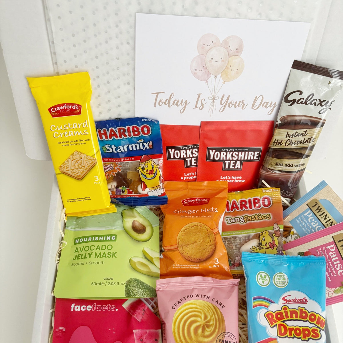 Gifts for Female Friends – Pamper Gift Box with Face Masks & Treats - WahooGifts