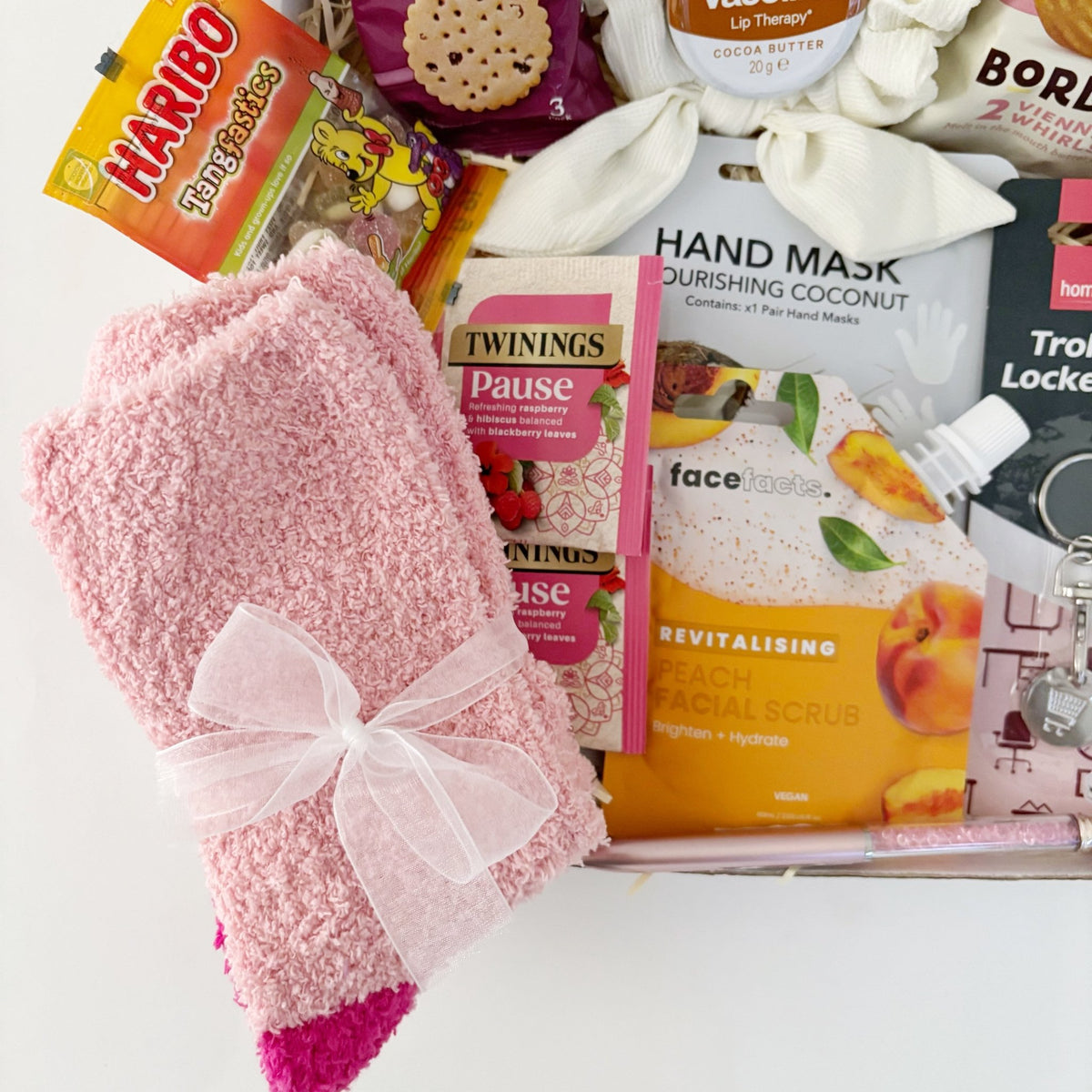 Pamper Hamper for Her – Women’s Self Care Gift Set - WahooGifts