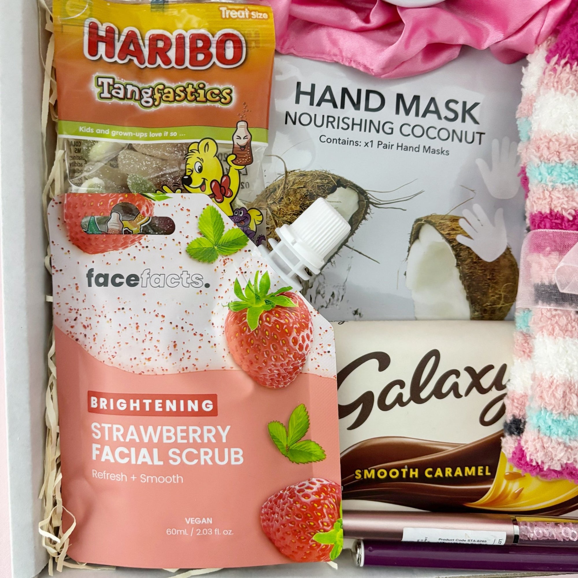 Pretty in Pink Pamper Hamper – Cosy Self - Care Gift Box - WahooGifts