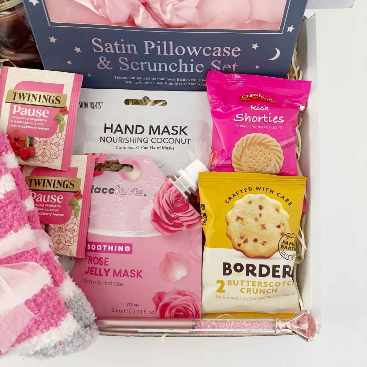 Sleep Gift for Her - Cosy Pamper Gift Set for Women - WahooGifts