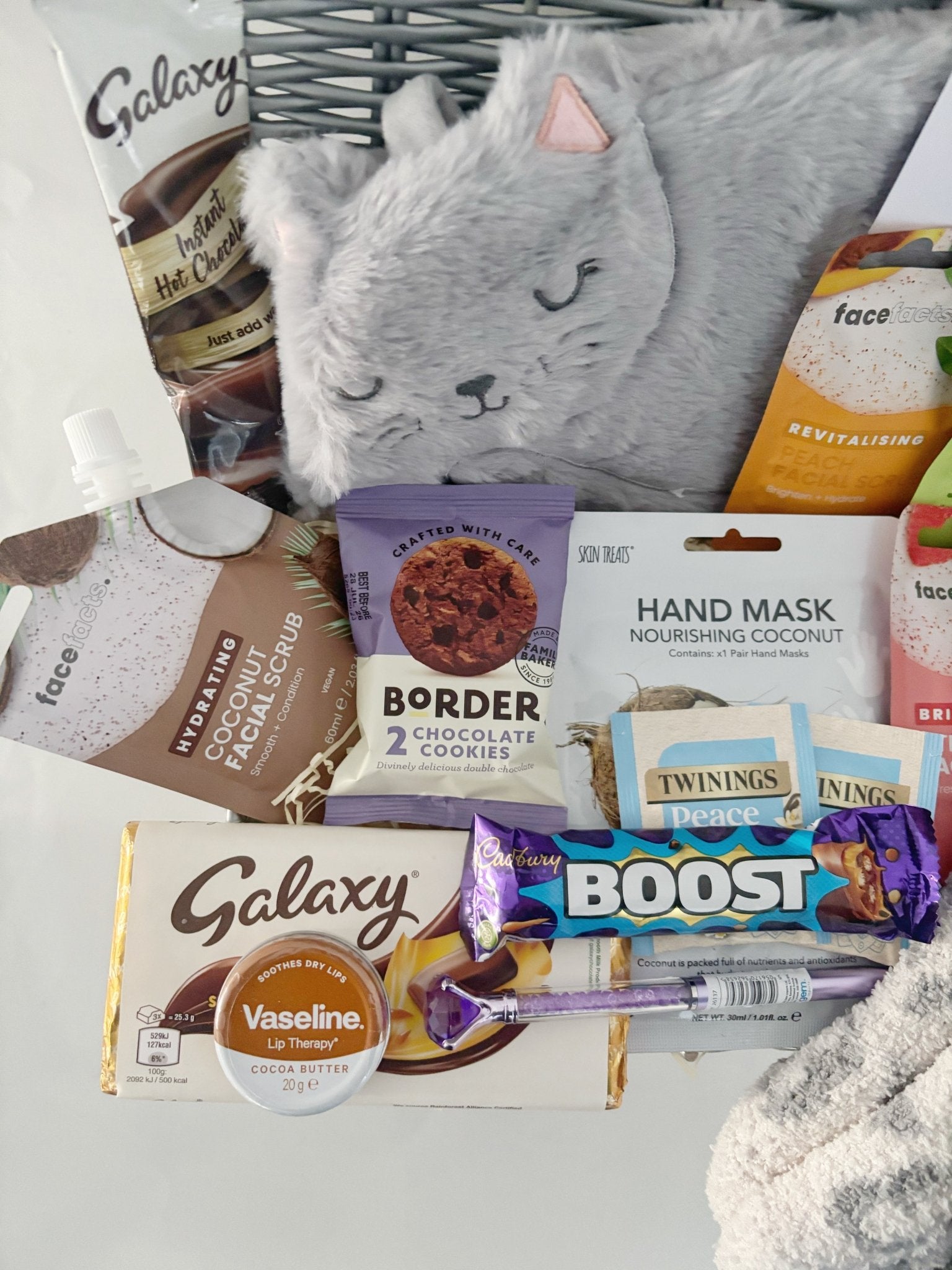 Ultimate Cosy Cat Gift Hamper for Her – Relax & Unwind Set - WahooGifts